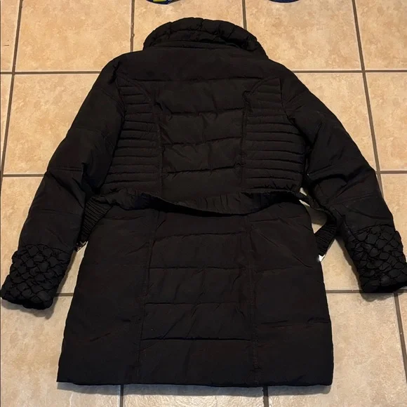 Betsey Johnson Black Puffer Coat with Quilted Sleeves - Picture 6 of 7